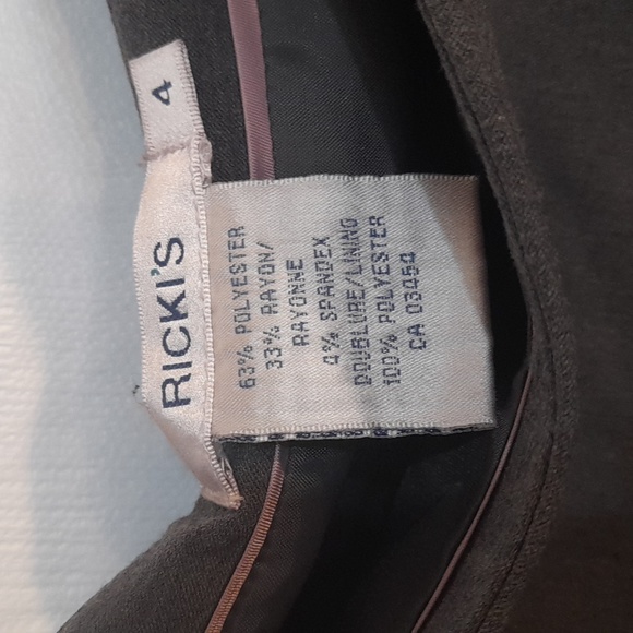 💚 Rickis Grey Pleated Skirt - Picture 3 of 4